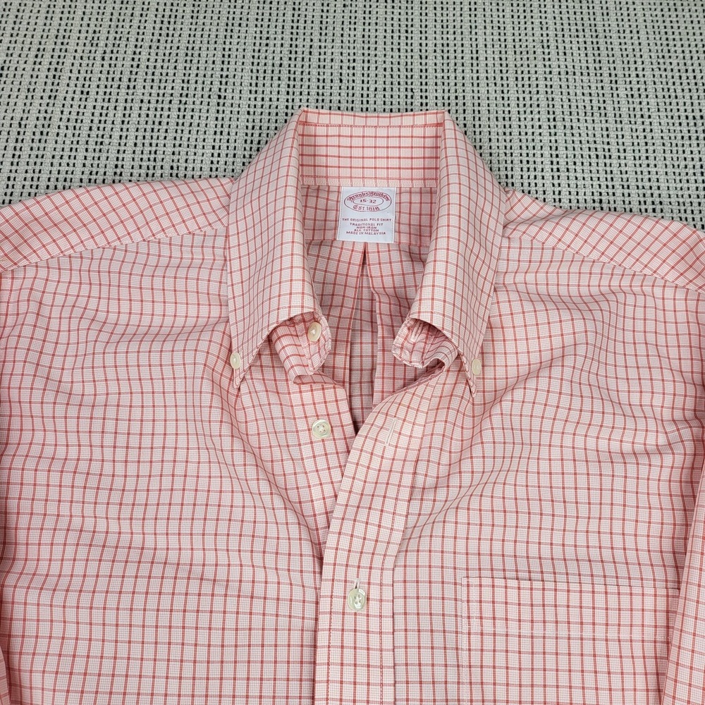 Brooks Brothers Dress Shirt Mens 15 32/33 Pink Check Classic Fit Non Iron‎